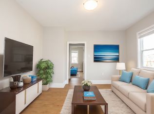 14 Welland Ave #2, Saint Catharines, ON L2R2M2