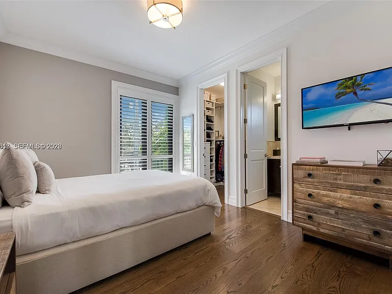 1151 S Alhambra Cir — Photo 11
