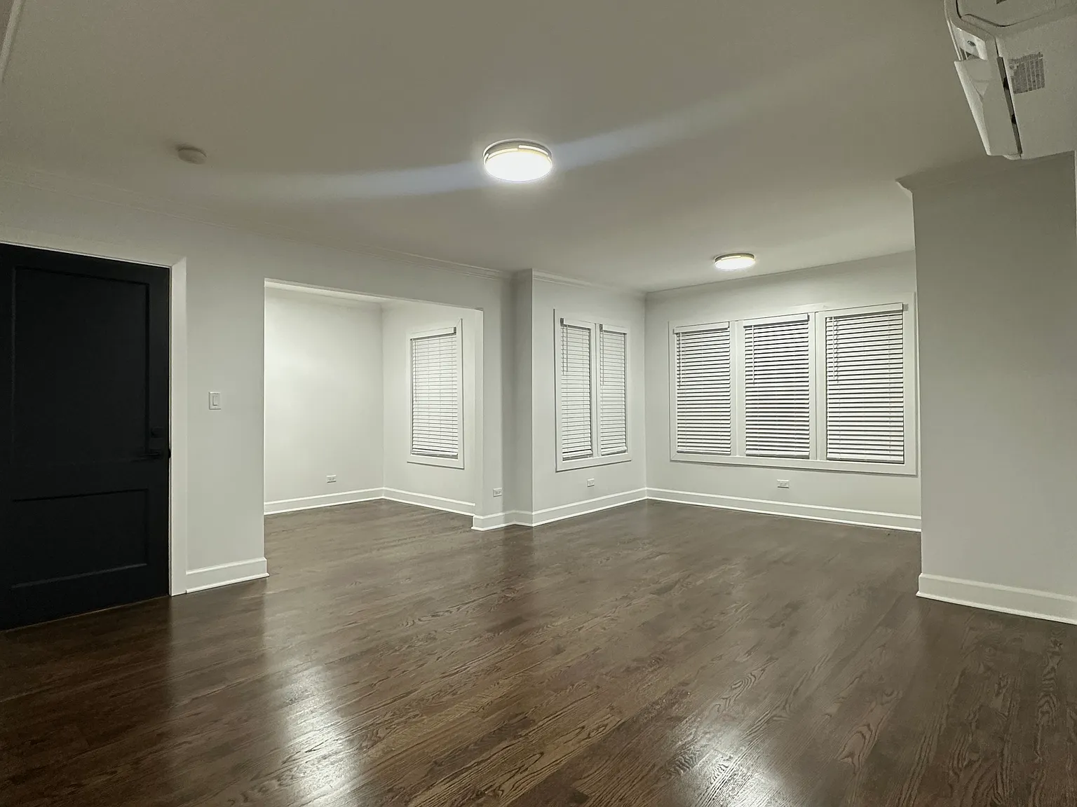 2 bed, 1200 sqft, $2,350 — Photo 2