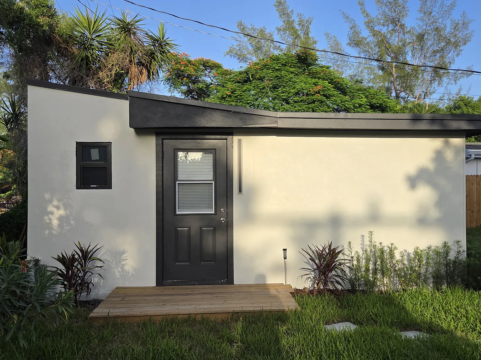 1 bed, $1,250 — Photo 1