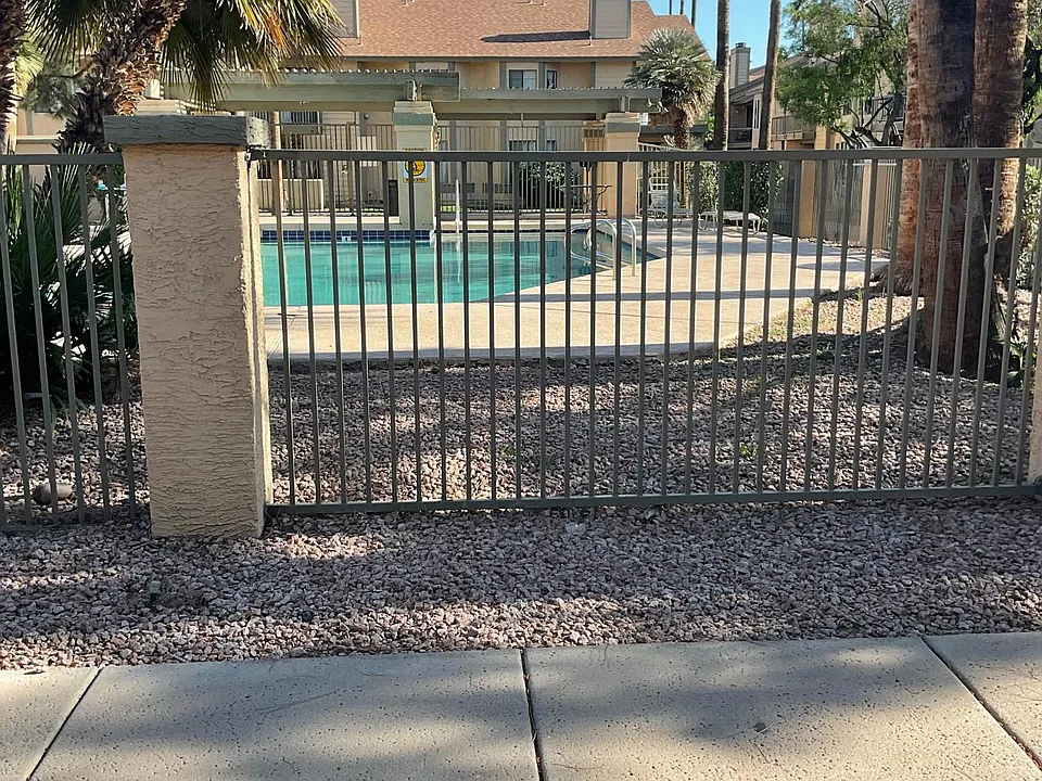 5236 W Peoria Ave #111