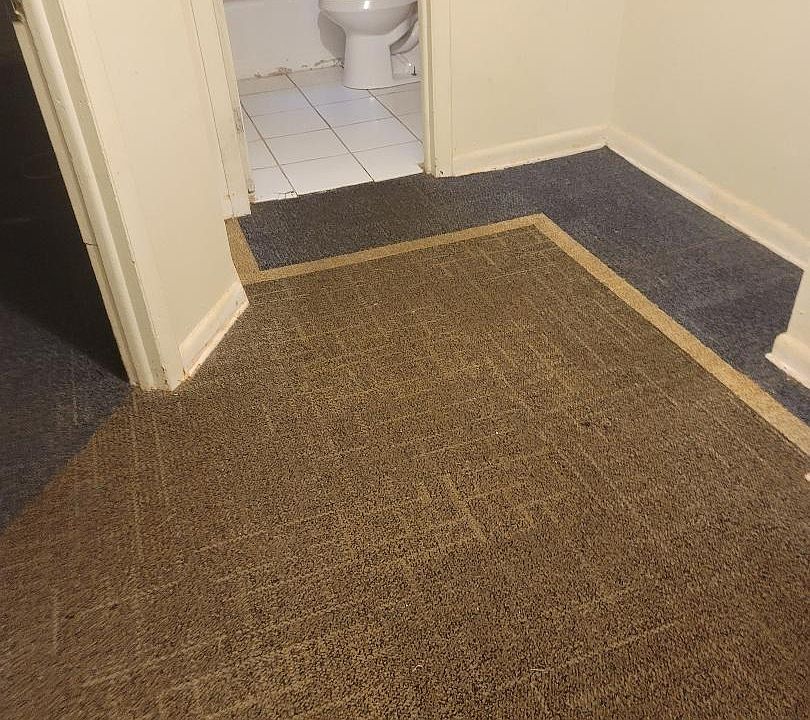 Hallway/work area