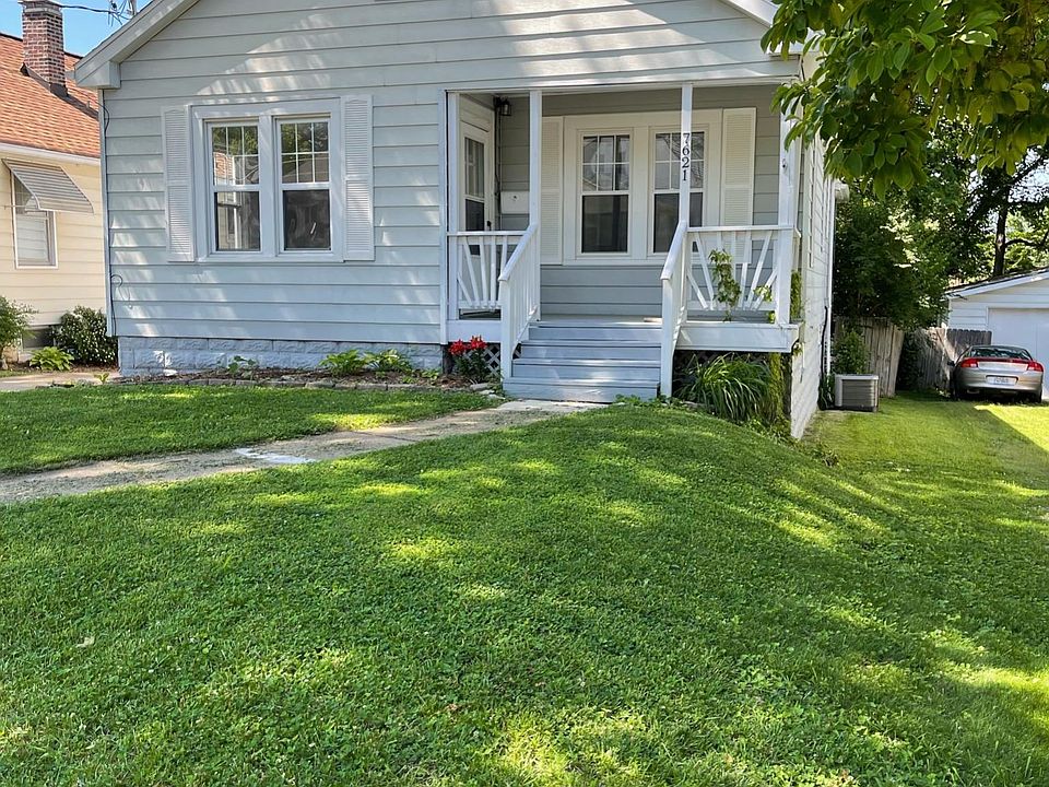 1st image of 7621 Weaver Ave