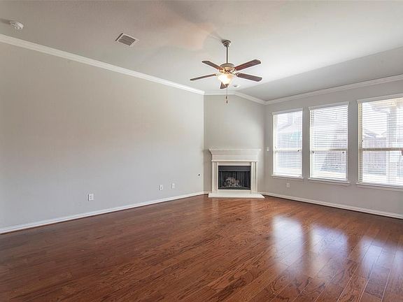 5th image of 16604 Central Garden Ln