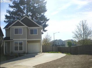 896 N 20th Way, Cornelius, OR 97113