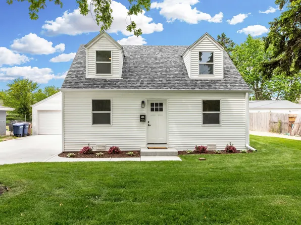 208 Alvin Ave, Northlake, IL 60164