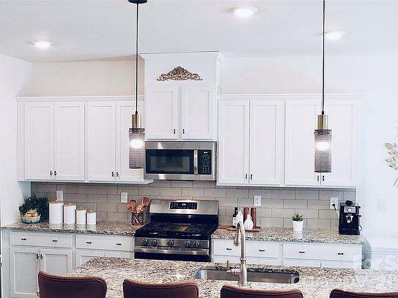 2nd image of 3574 Nimbell Rd