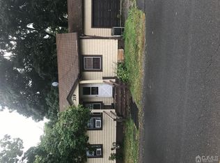 319 Pierson Ave, Edison, NJ 08837