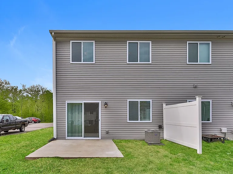 1310 Trailview Ct — Photo 29