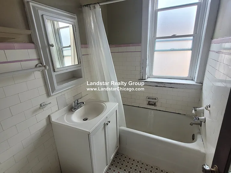 1914 W Morse Ave #3N — Photo 12
