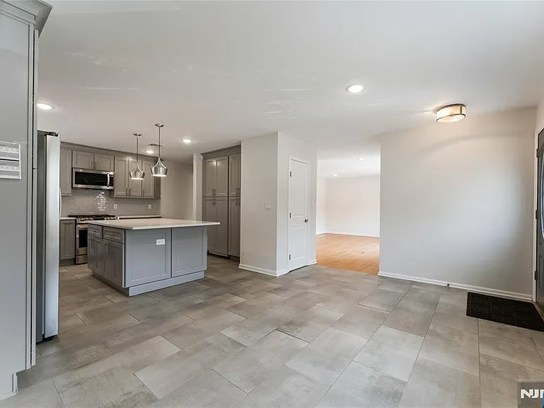 312 Glen Ave #1 — Photo 4
