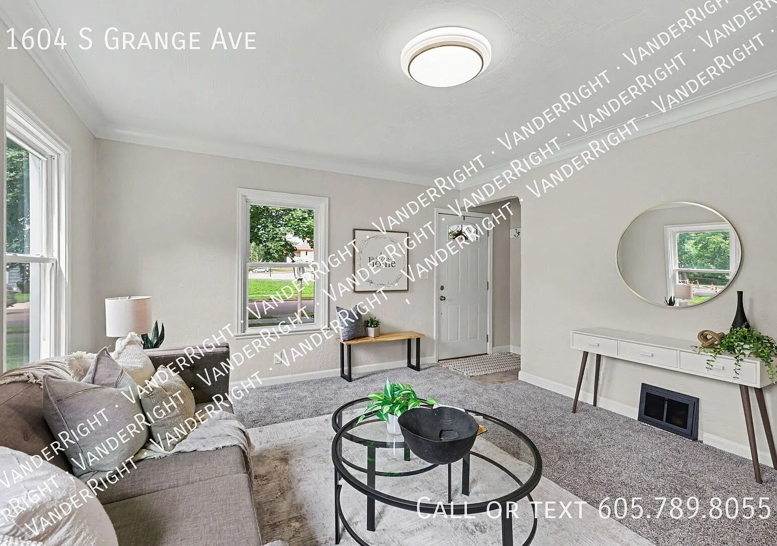 3 Bedroom 2 Bathroom House Next To Sanford! — Photo 2