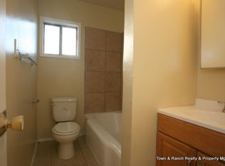 8950 Fair Ln, Lakeside, CA 92040