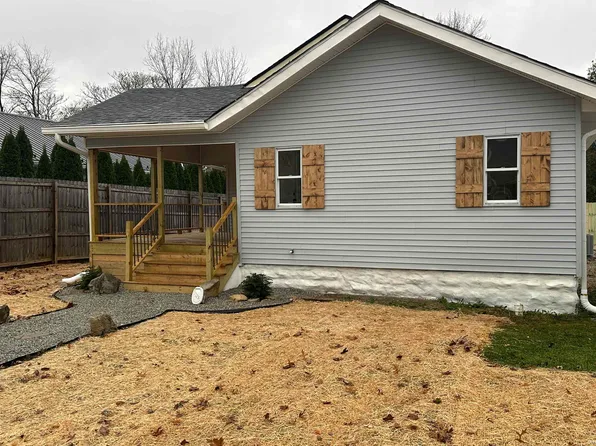 2328 I St, Bedford, IN 47421