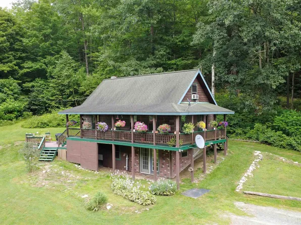 1372 Comerford Dam Road, Barnet, VT 05821