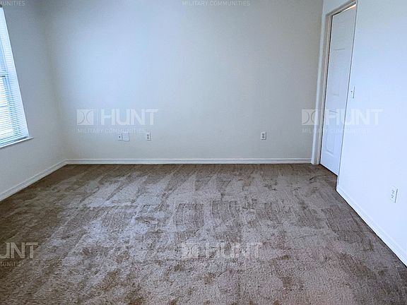 4th image of 3842 Patriot Dr #201