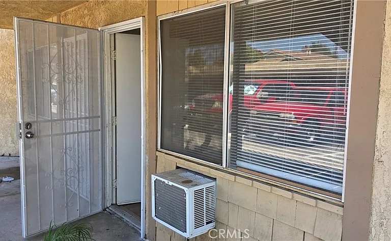 9125 Pepper Ave #STD — Photo 6