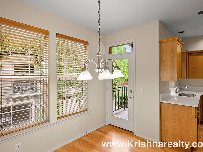 6006 NE Maidstone St — Photo 11