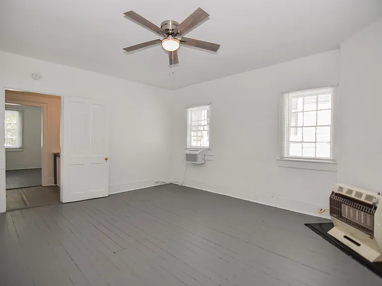 74 Smith St #A — Photo 2