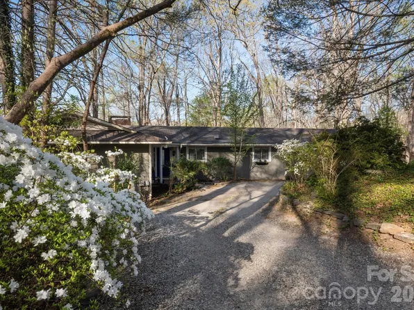 277 Fairlane Rd, Columbus, NC 28722