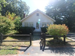 27 Henry St, Sharon, MA 02067