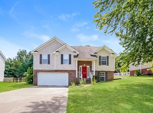 3134 Westchester Dr, Clarksville, TN 37043