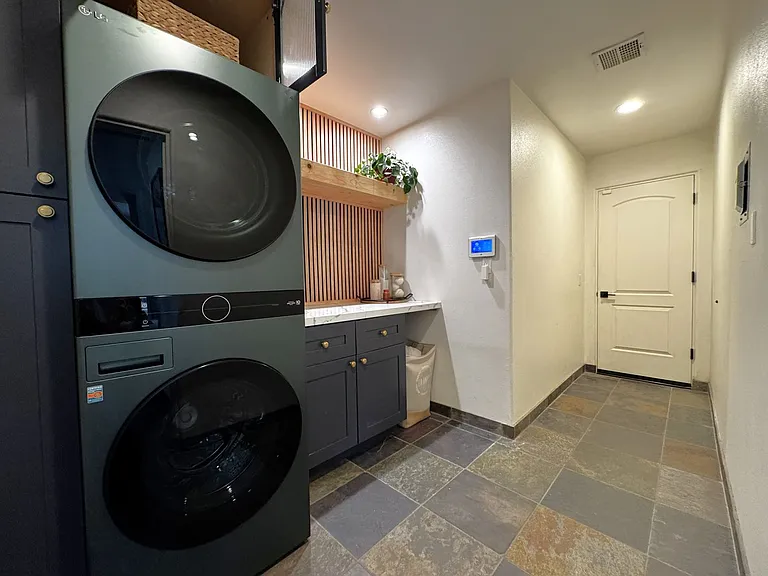 42755 Santiago Pl — Photo 25