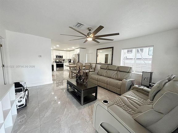 4th image of 10401 NW 33rd Ave