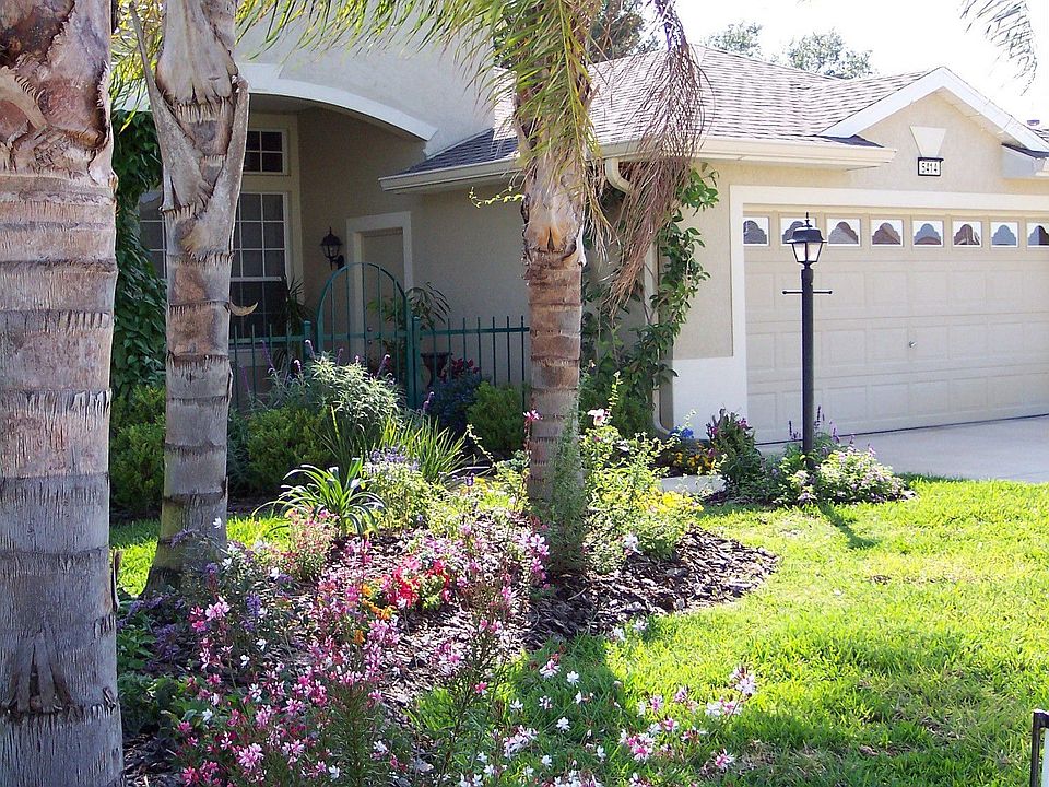 Front yard landscaping