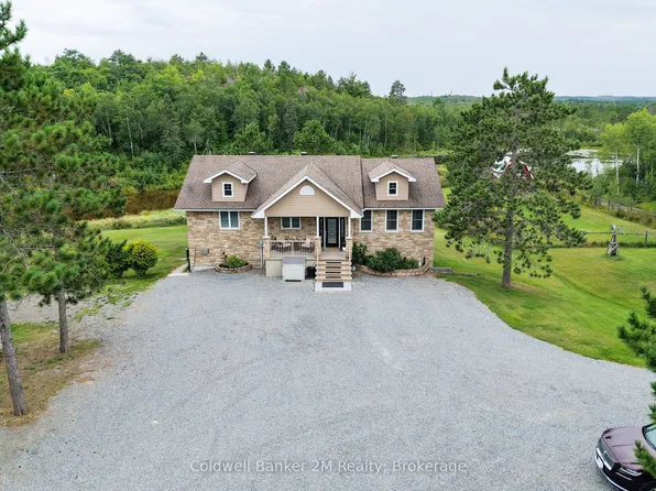 554 Dryden Rd, Wahnapitae, ON P0M 3C0