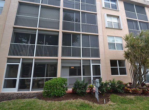 5th image of 2008 S Federal Hwy APT C105
