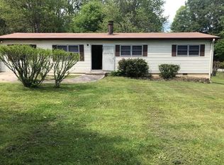 162 Linda Ln SE, Mableton, GA 30126