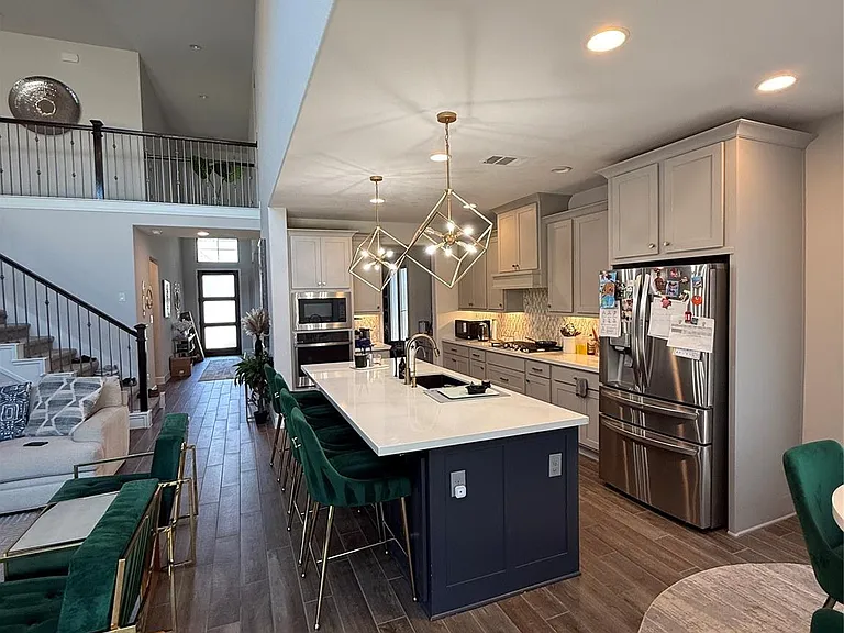 563 Santa Rosa Hills Dr — Photo 17