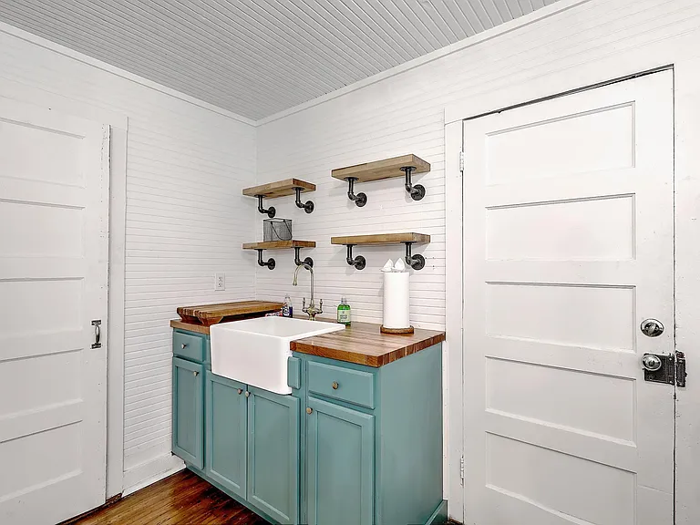 292 Greyback Rd — Photo 16