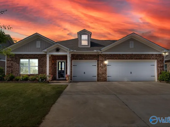123 Chesire Cove Ln, New Market, AL 35761