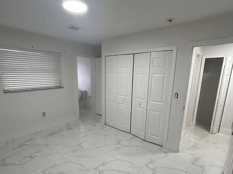 16010 NW 44th Ct — Photo 8
