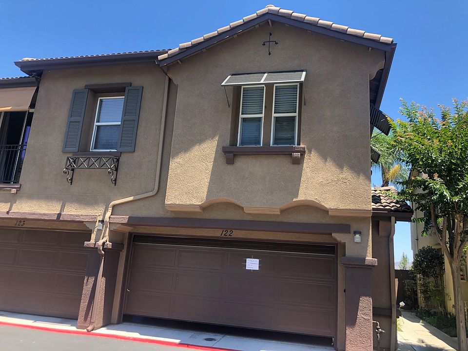 1st image of 425 S Meadowbrook Dr S #122