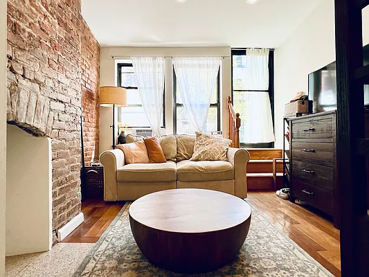 Rented by Owner | media 14