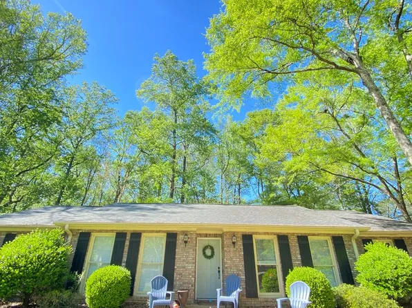 406 Dixie Dr, Auburn, AL 36832