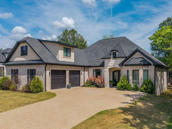 199 Arlington Park Ter, Hot Springs, AR 71901