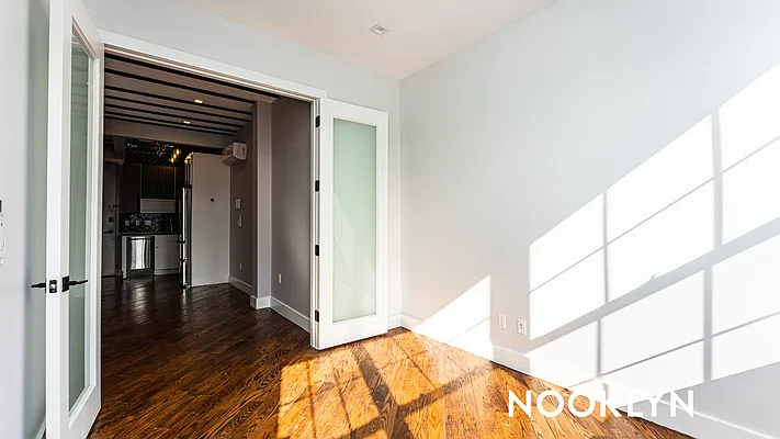 Rented by Nooklyn NYC LLC | media 15