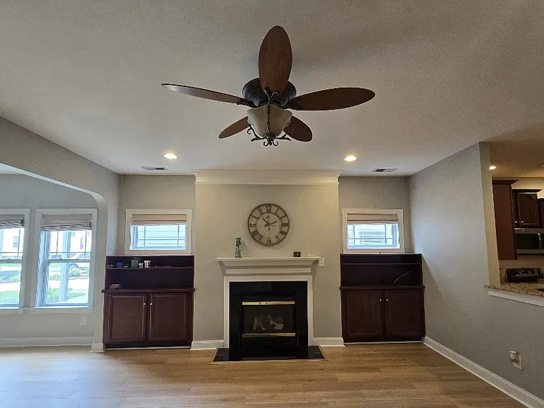 8014 Ladys Secret Dr — Photo 8