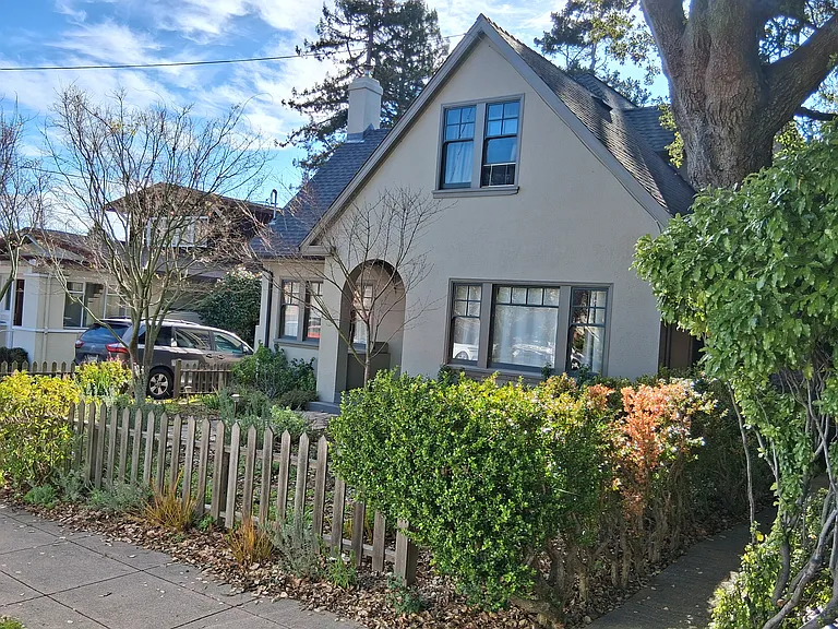 920 Ensenada Ave — Photo 6