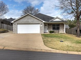 159 Hidden Valley Cir, Huntsville, TX 77340