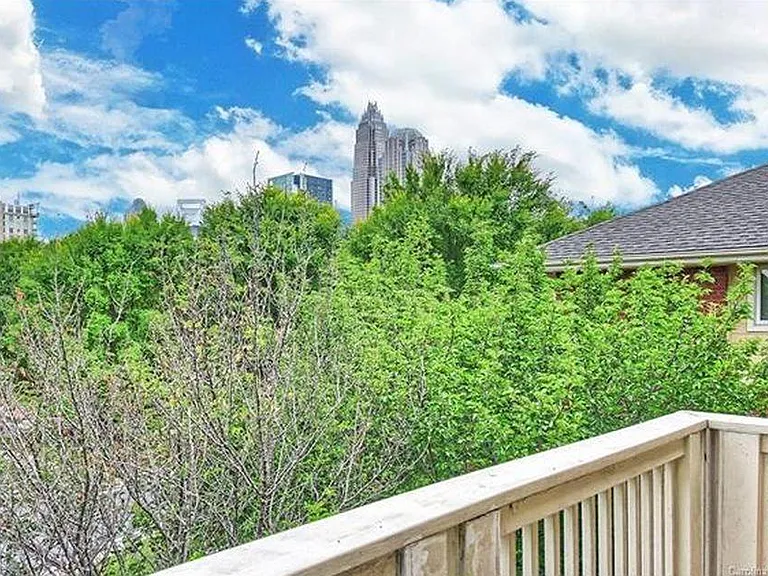 601 N Davidson St — Photo 14