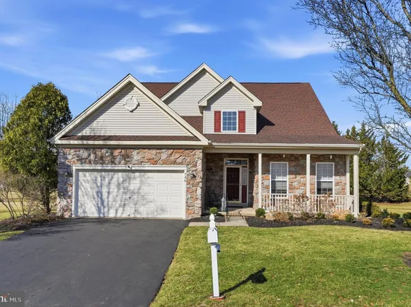 740 S Settlers Cir, Warrington, PA 18976