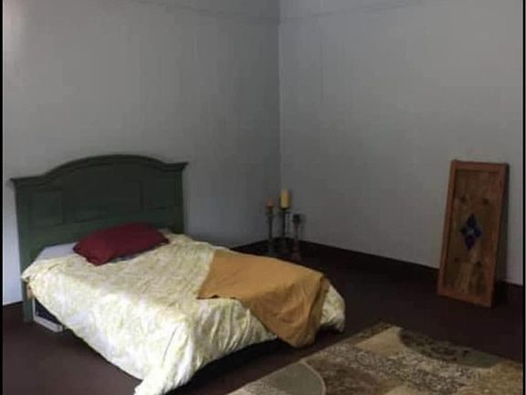 5th image of 825 Drey St #825