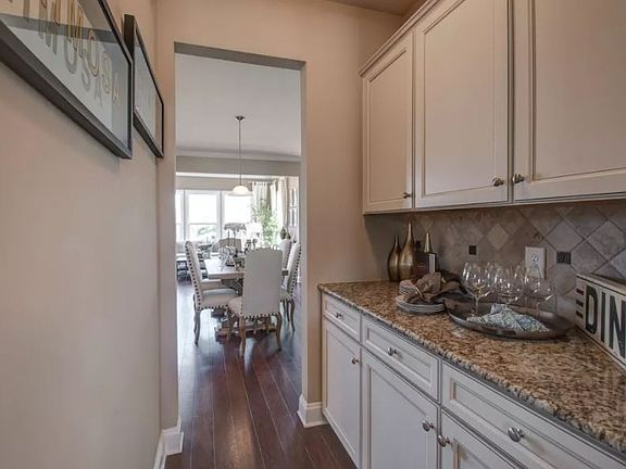 2nd image of 1108-1108 Brixworth Dr