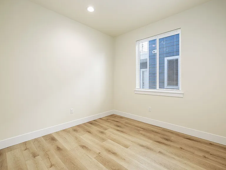 3322 N Cole Rd — Photo 9