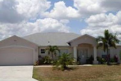 1682 SW Brisbane St, Port Saint Lucie, FL, 34984